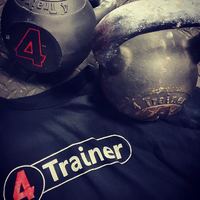 Bon entraînement 💪🔥❤️

📸 @julien_volland 

#4trainer #training #kettlebell #preparationphysique